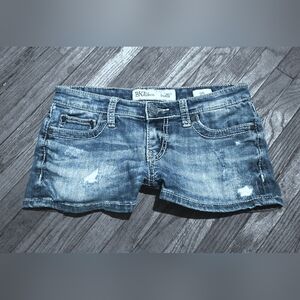 BKE Stella Low Rise denim shorts Size 25